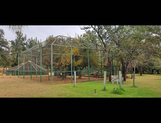 4HA SMALLHOLDING FOR SALE IN MODDERFONTEIN AH